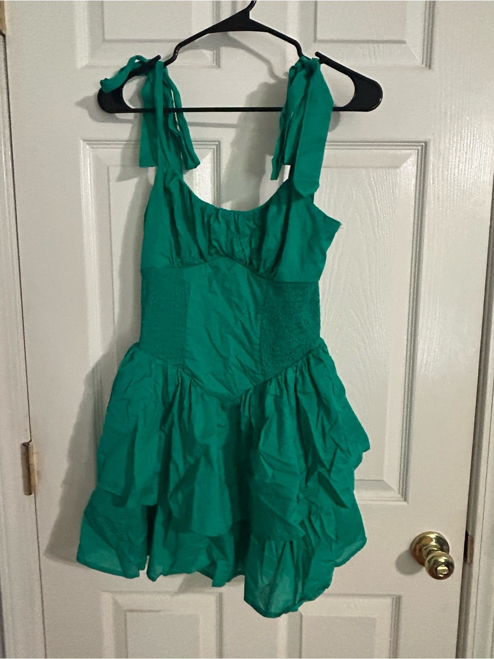 Francesca's Collections Emerald Green Ruffle Tie-Shoulder Mini Dress